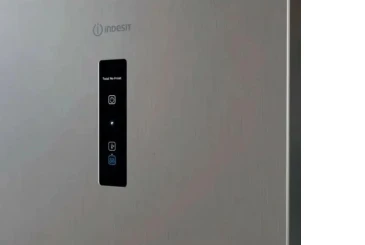 Холодильник Indesit не включается после скачка напряжения: что делать